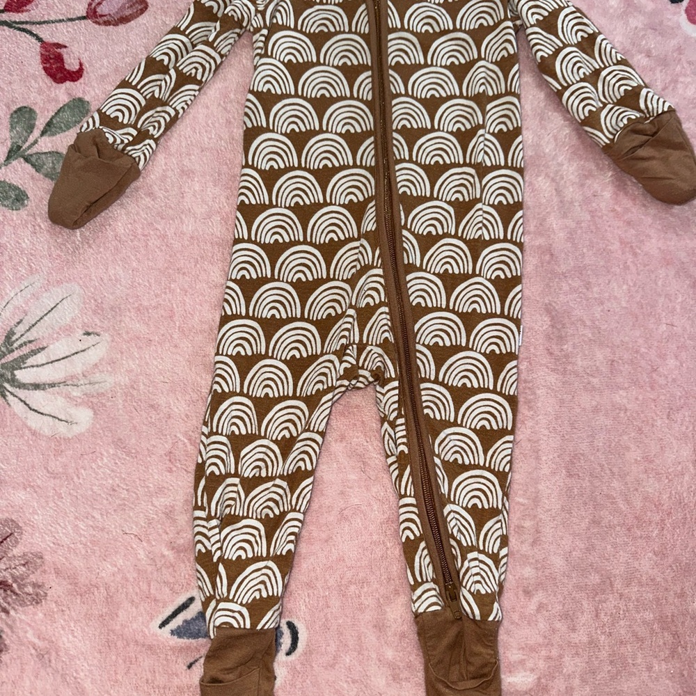 Little sleepies boho rainbows 0-3 bamboo